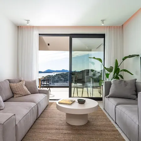 Apartment Panoramic Alenka By Guide